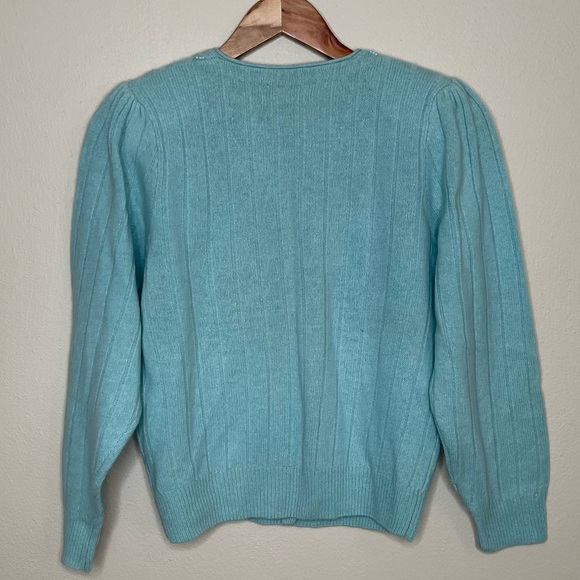 Lauren Cole Petites Vintage Lambswool Sweater - Picture 3 of 6